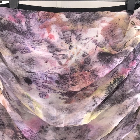 ELIZABETH&JAMES Sheer Silk Blouse & Mini Skirt Set - Picture 12 of 16